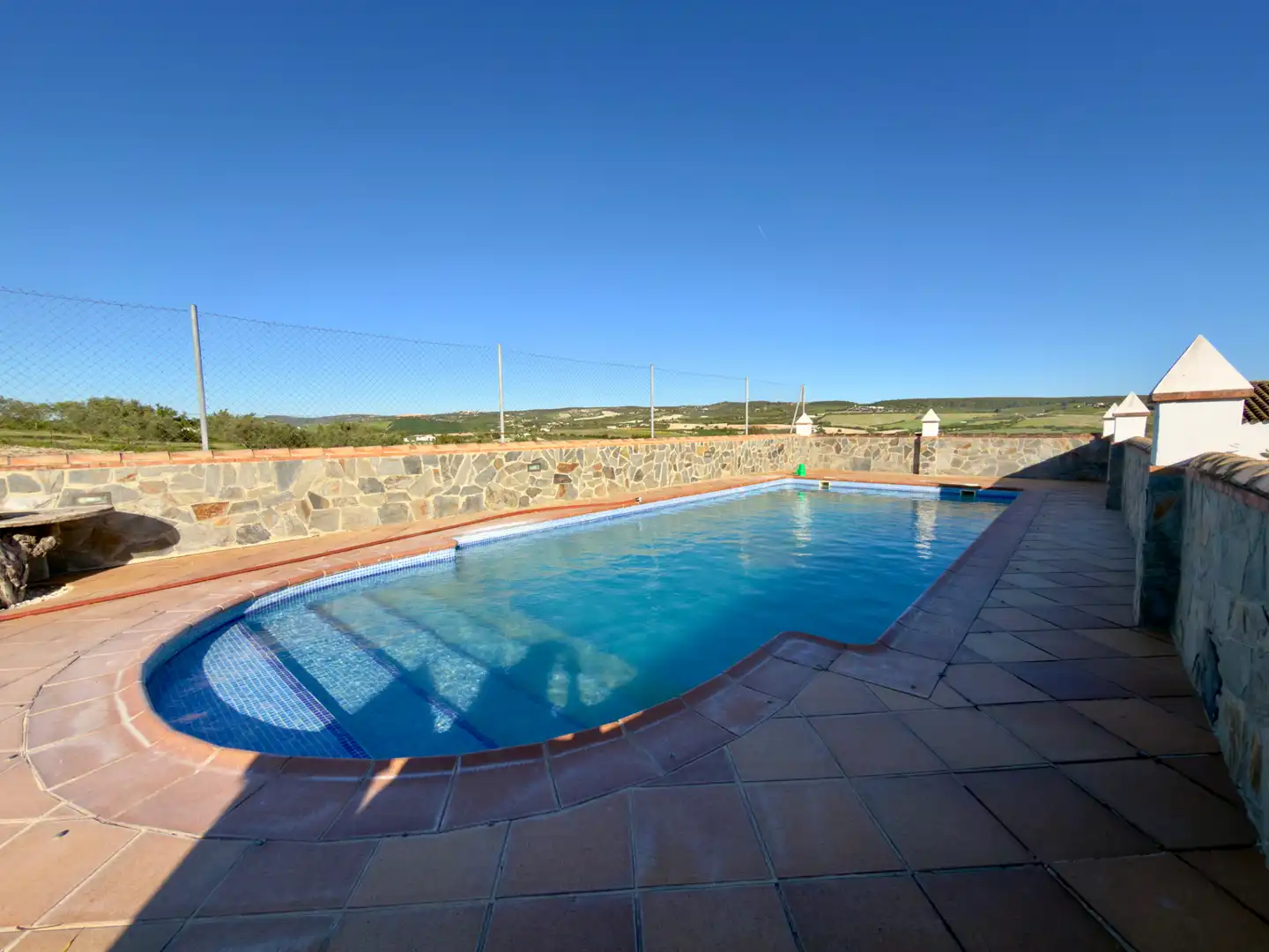 Piscina de Finca rústica en venta en Arcos de la Frontera con Aire acondicionado, Calefacción y Jardín privado