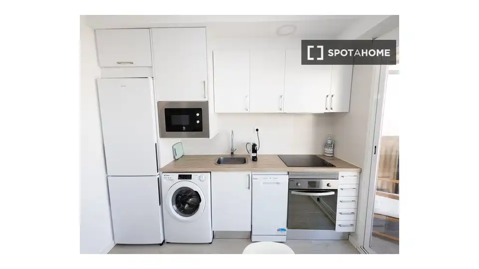Kitchen of Flat for rent in Sueca  with Air Conditioner, Heating and Furnished