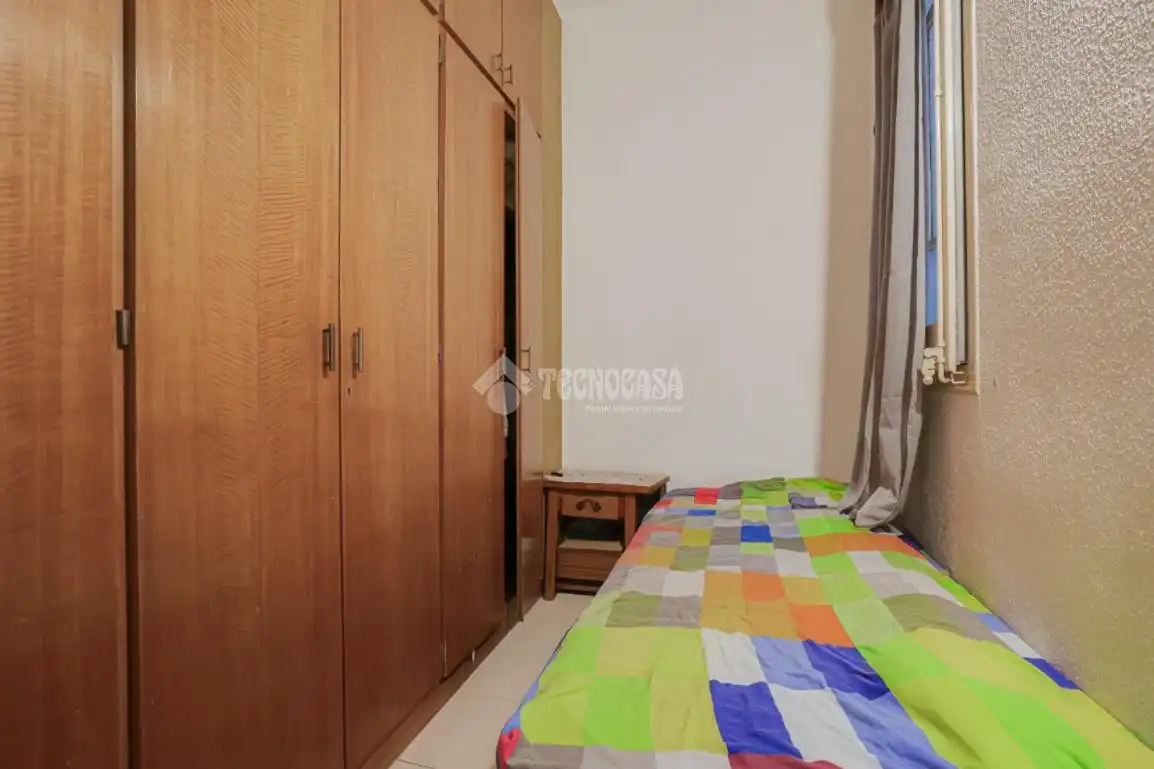 Dormitori de Pis en venda en Barcelona amb Balcó
