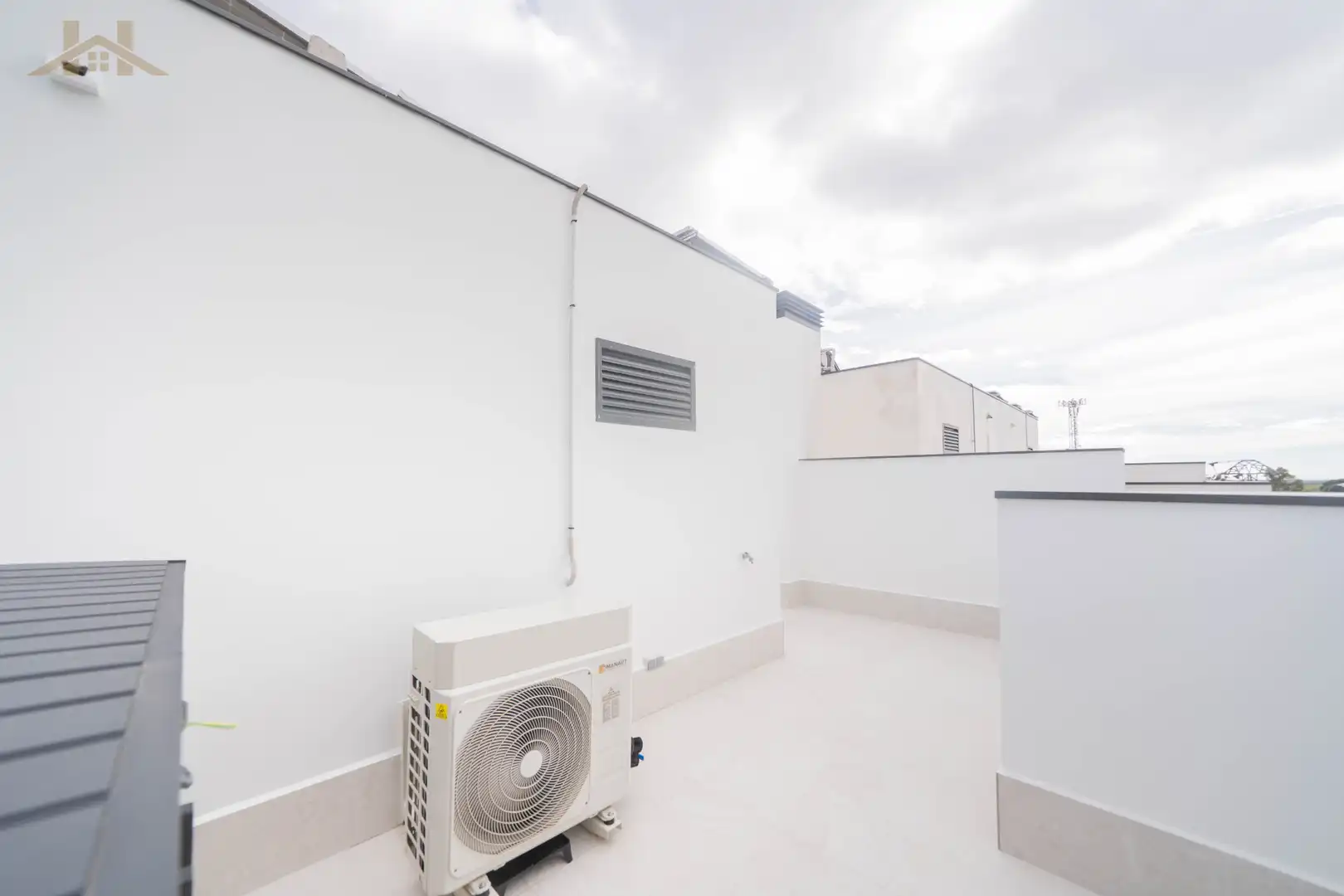 Vista exterior de Casa o chalet en venta en Brunete con Balcón y Piscina comunitaria