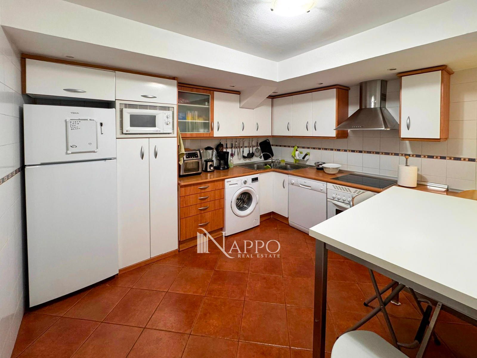 Kitchen of Flat for sale in  Madrid Capital  with Air Conditioner, Heating and Parquet flooring