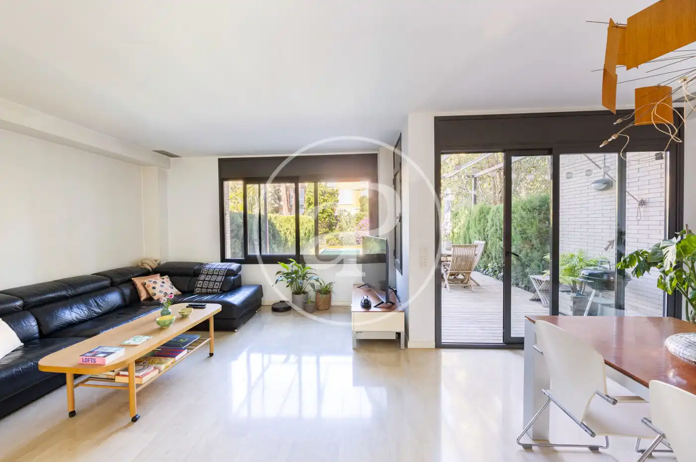 Living room of Houses for sale in Premià de Mar  with Air Conditioner, Heating and Private garden