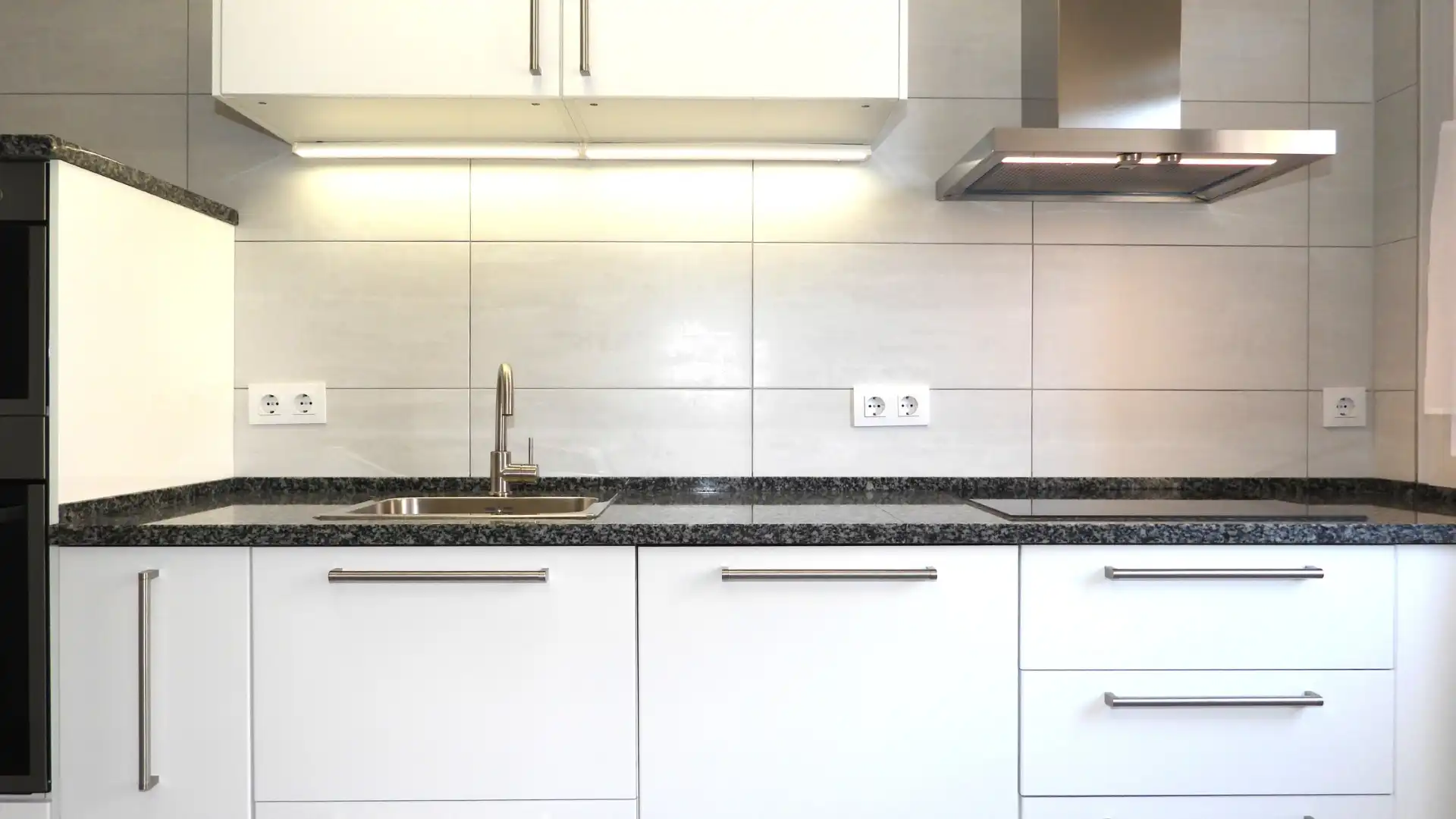 Kitchen of Flat for sale in La Manga del Mar Menor  with Air Conditioner, Heating and Terrace