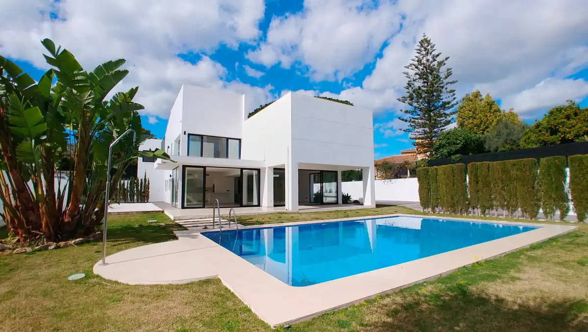 House with pool for sale in San Pedro de Alcántara, imagen 7