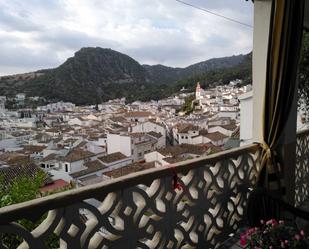 Vista exterior de Finca rústica en venda en Ubrique amb Terrassa i Balcó