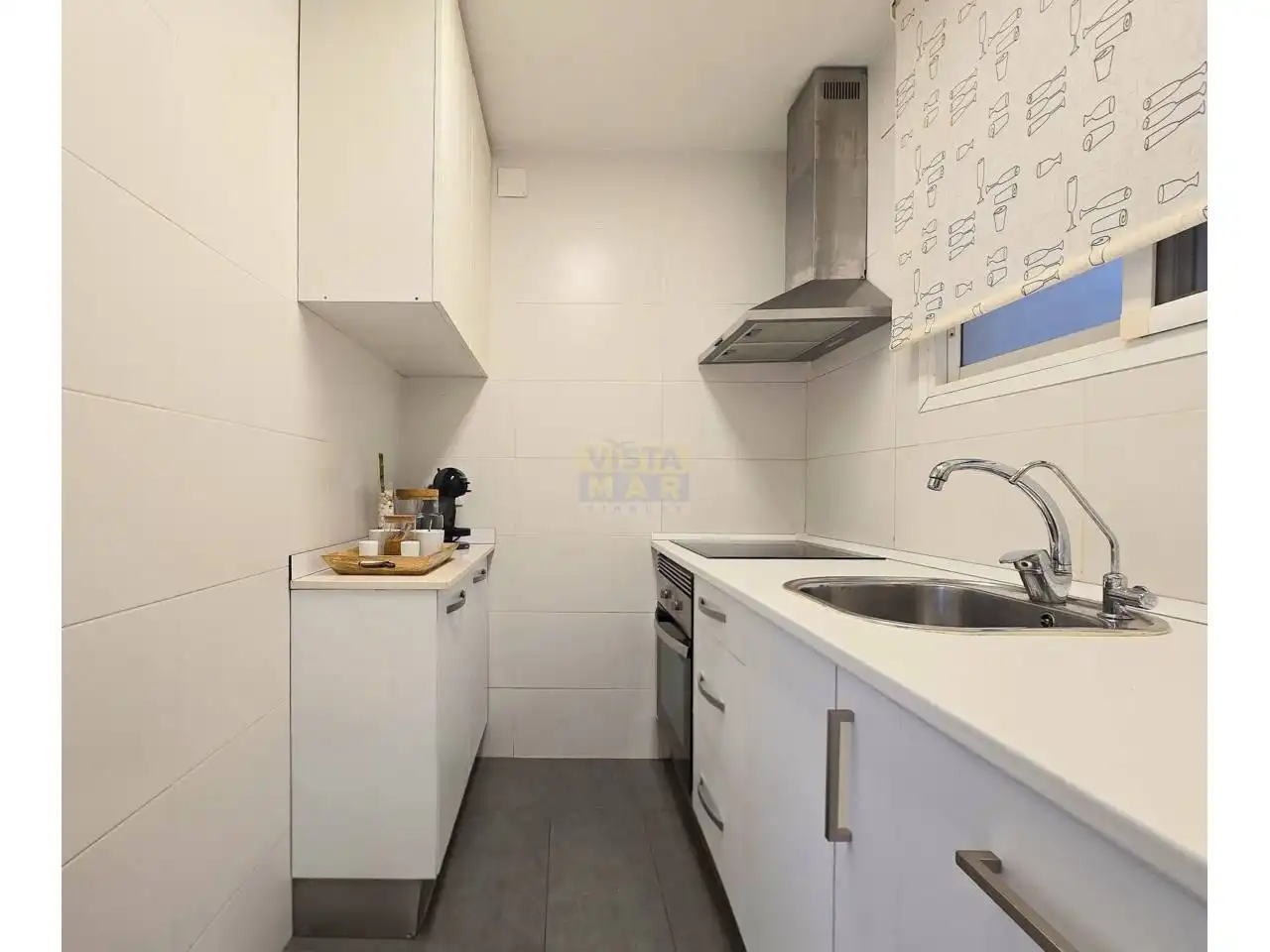 Kitchen of Flat for sale in Cubelles  with Air Conditioner, Heating and Terrace