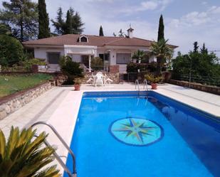 Swimming pool of House or chalet for sale in  Córdoba Capital  with Heating, Private garden and Parquet flooring