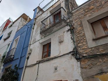 Casa con balcone in vendita a De Sant Francesc