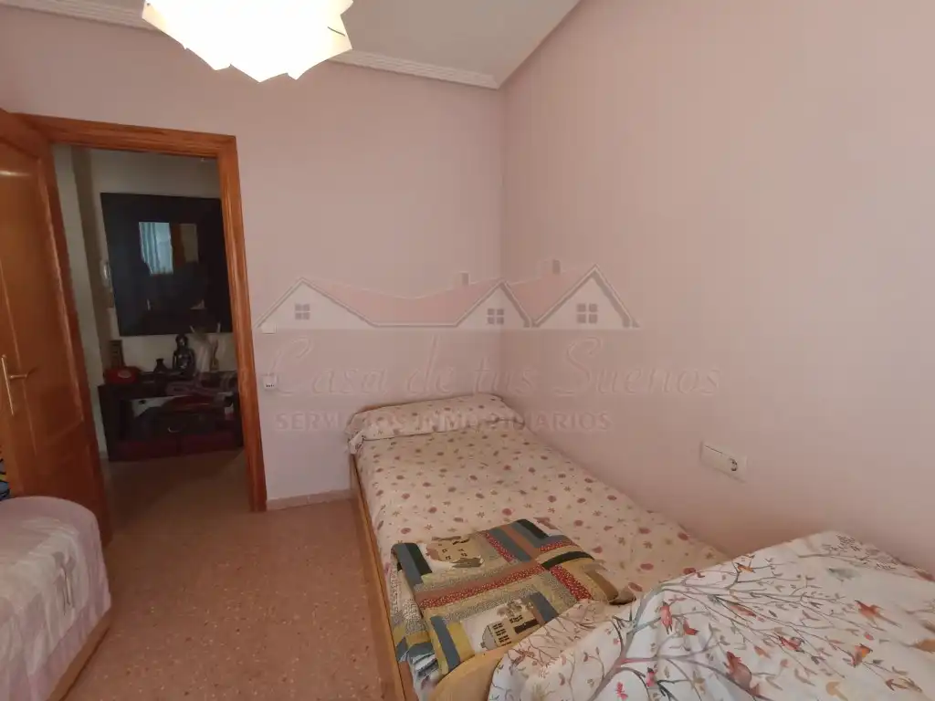 Schlafzimmer von Maisonette zum Verkauf in Elda