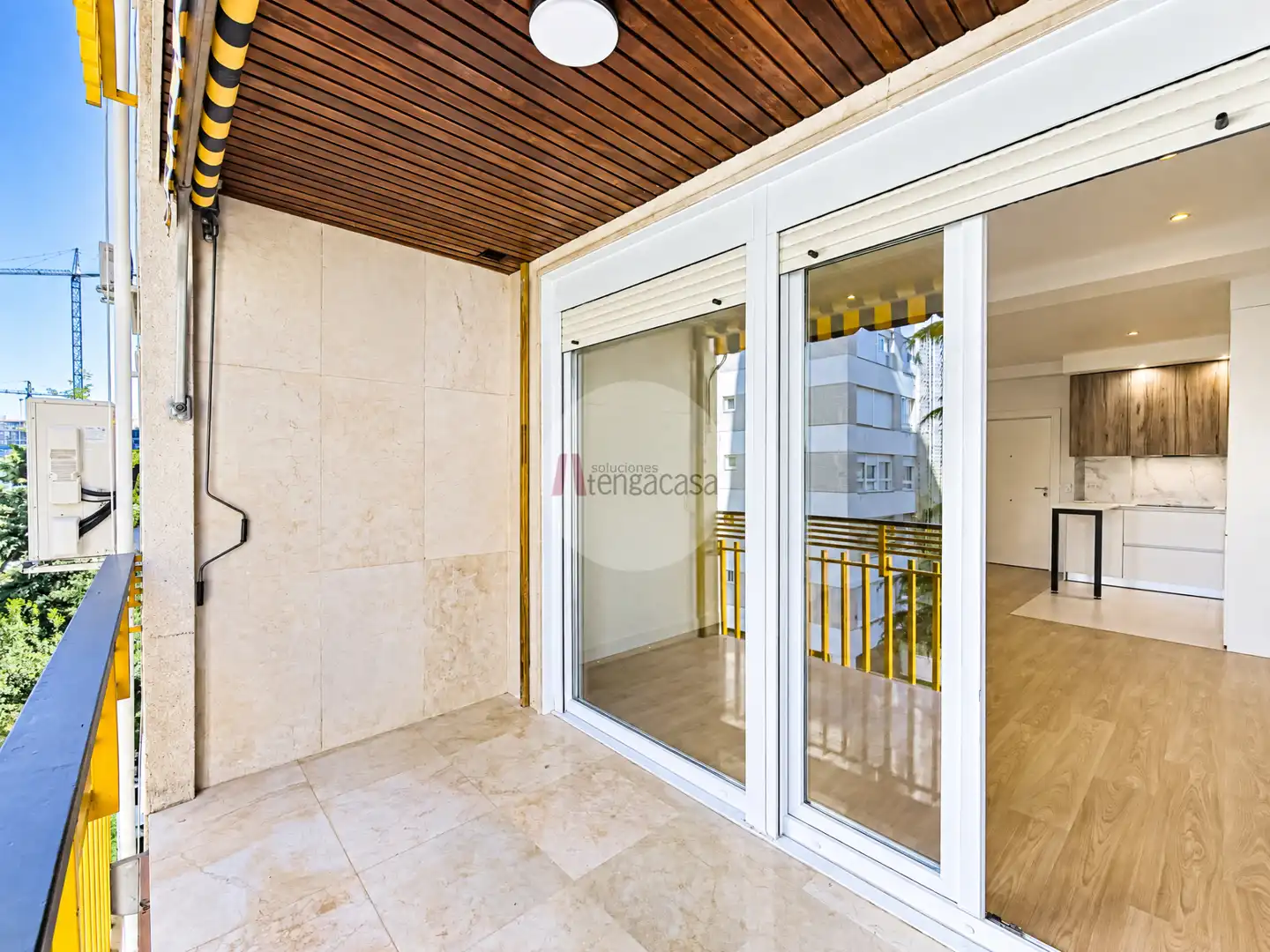 Flat with pool to rent in Calle del Doctor Juan José López Ibor, imagen 4