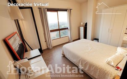Bedroom of Flat for sale in Mislata  with Air Conditioner, Heating and Balcony