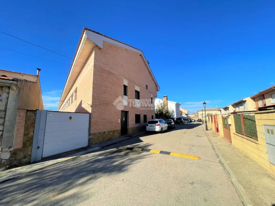 Exterior view of Duplexes for sale in Pozo de Guadalajara  with Air Conditioner, Heating and Terrace