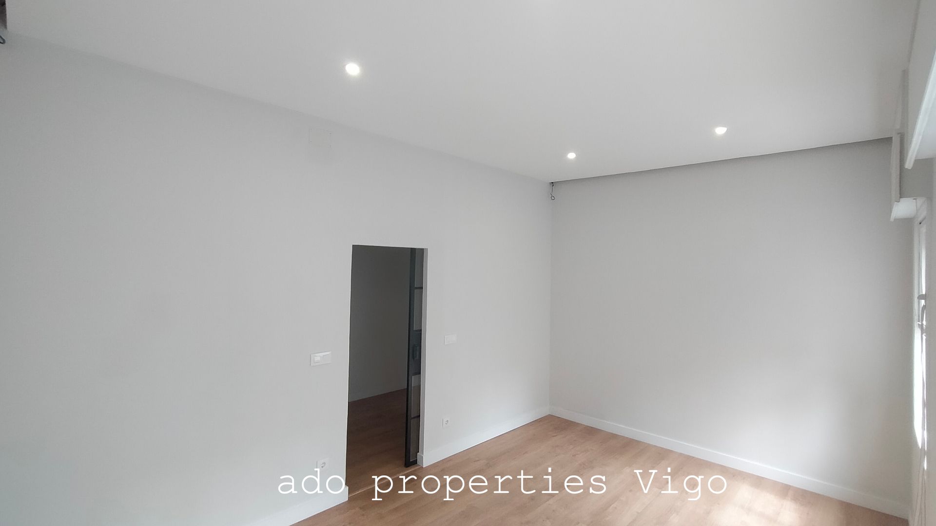 Flat for sale in Rúa México, Plaza España - Corte Inglés, Centro Urbano