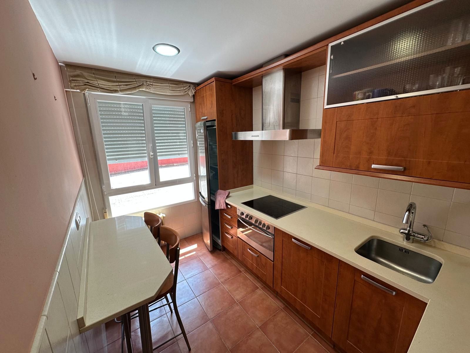 Kitchen of Apartment to rent in Burgos Capital  with Terrace and Furnished