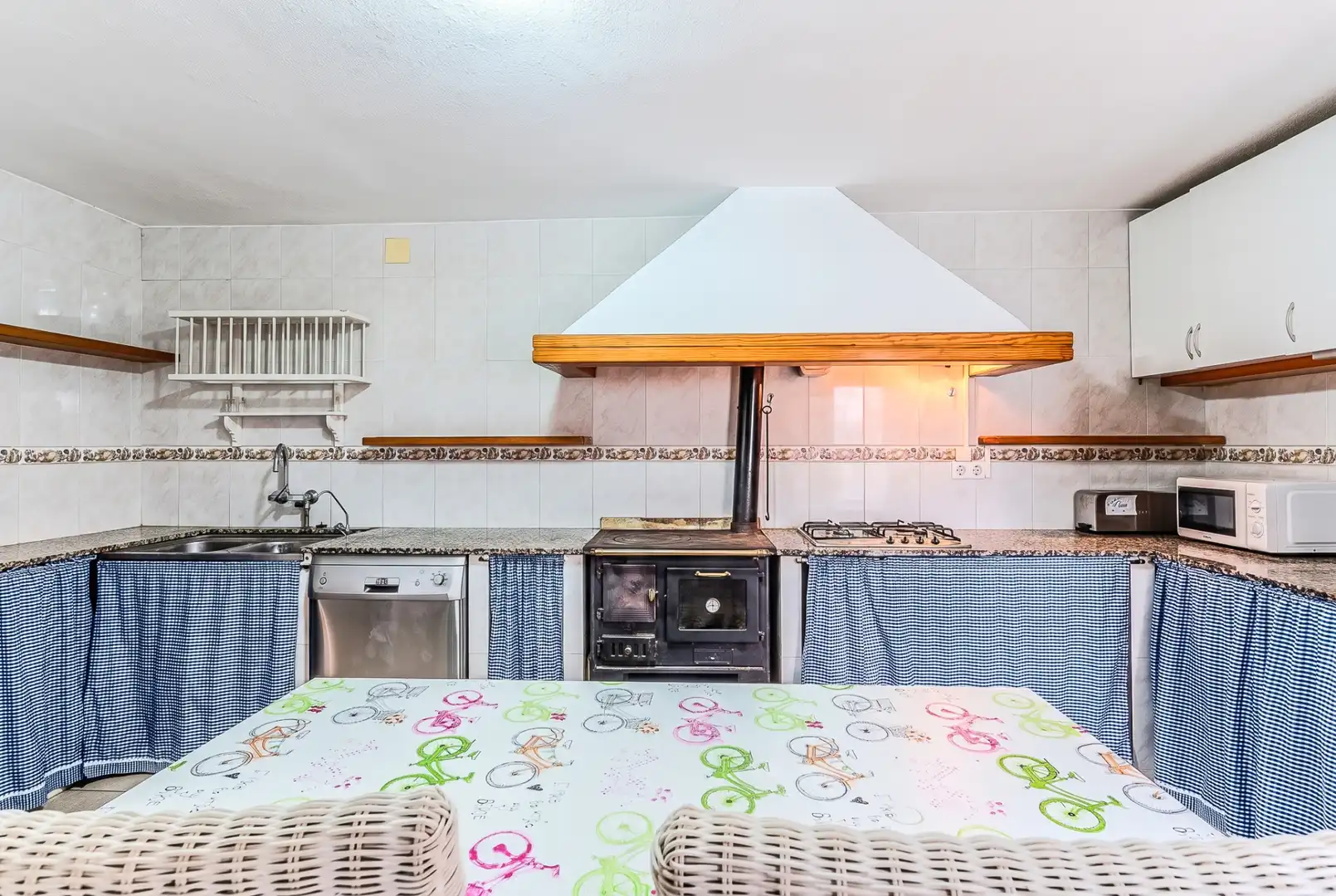 Cocina de Casa o chalet en venta en Amposta con Aire acondicionado, Calefacción y Jardín privado