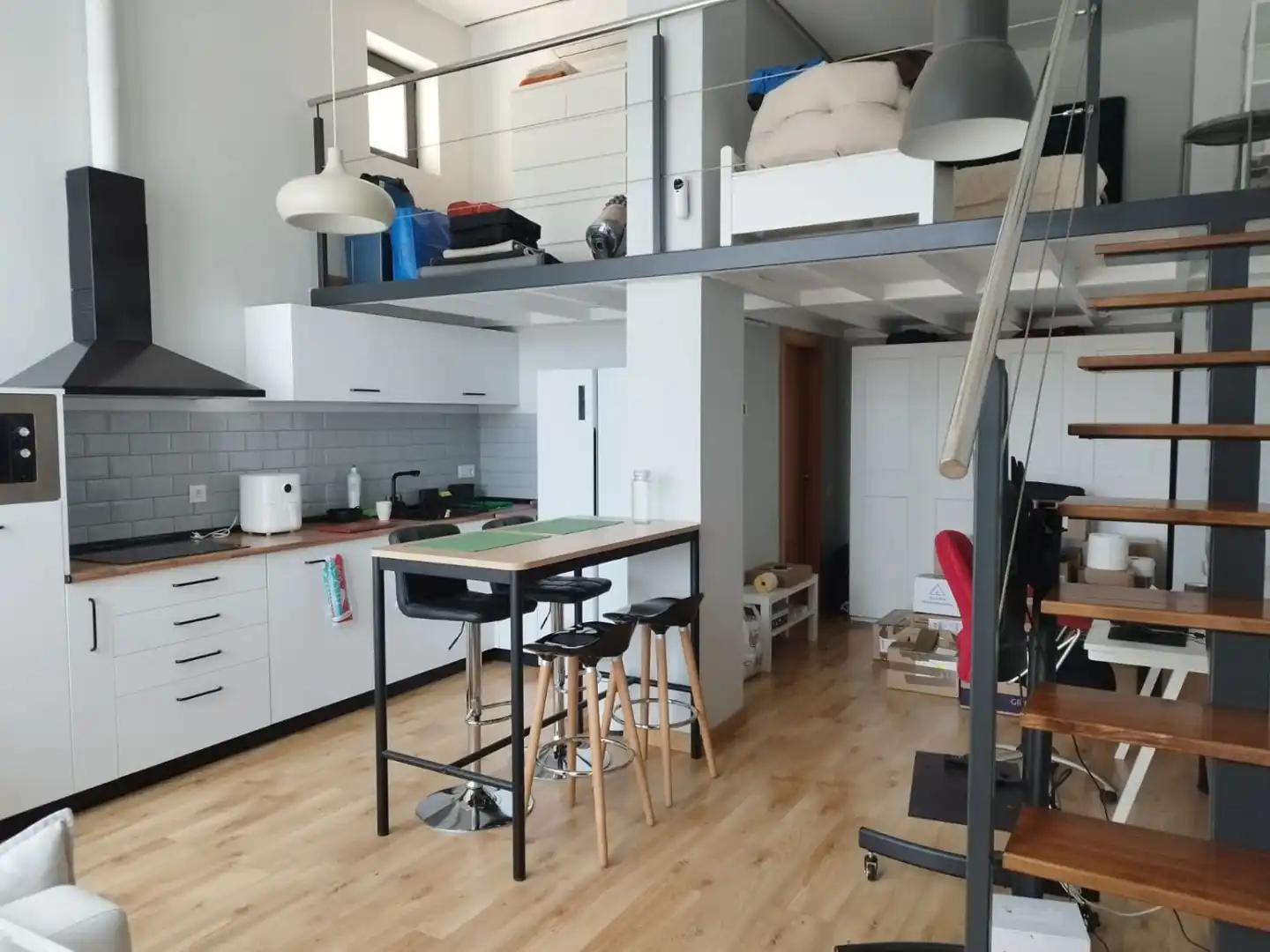 Kitchen of Office for sale in Arroyo de la Encomienda  with Air Conditioner and Heating