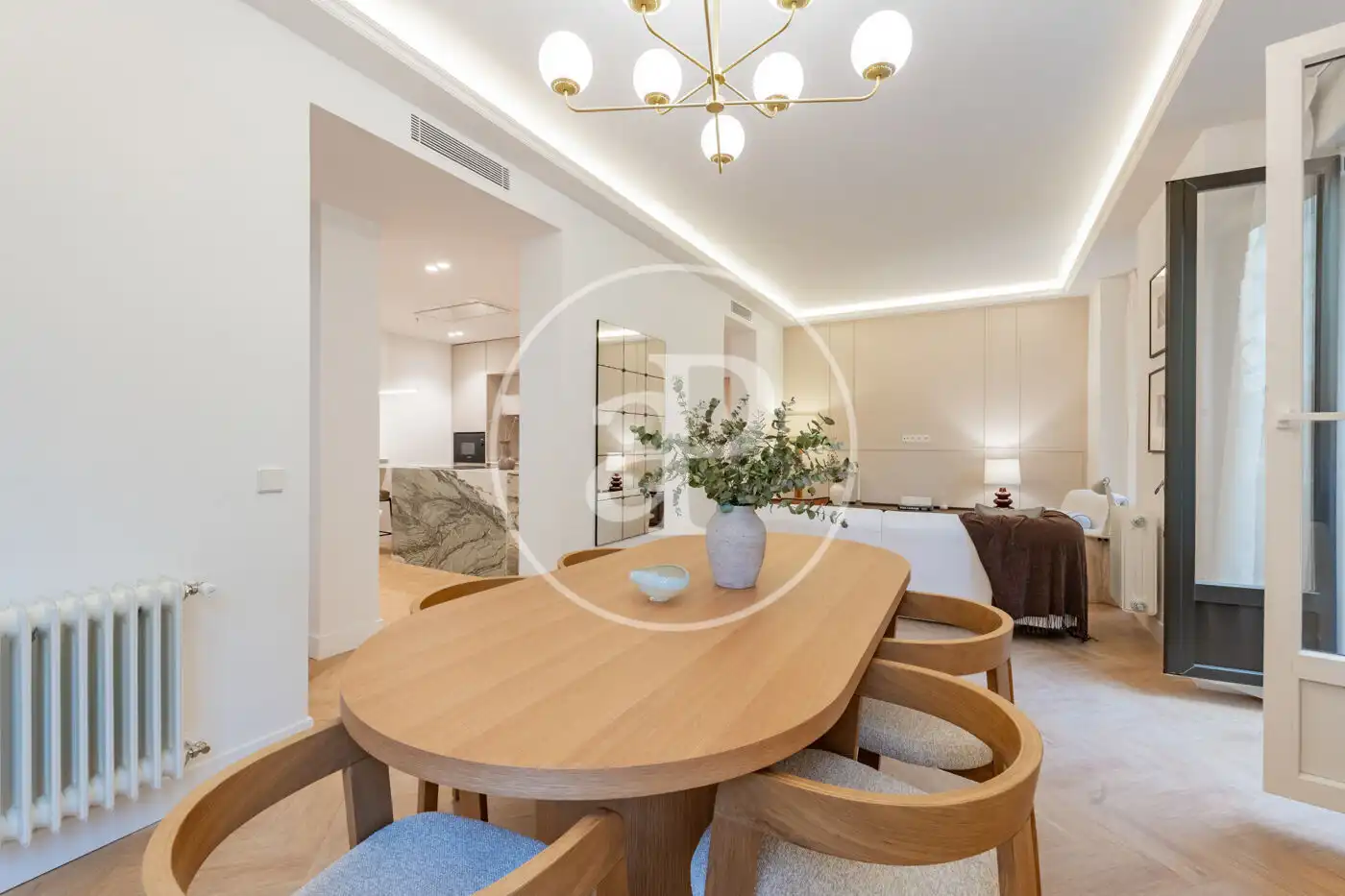 Dining room of Flat for sale in Barrio de Salamanca