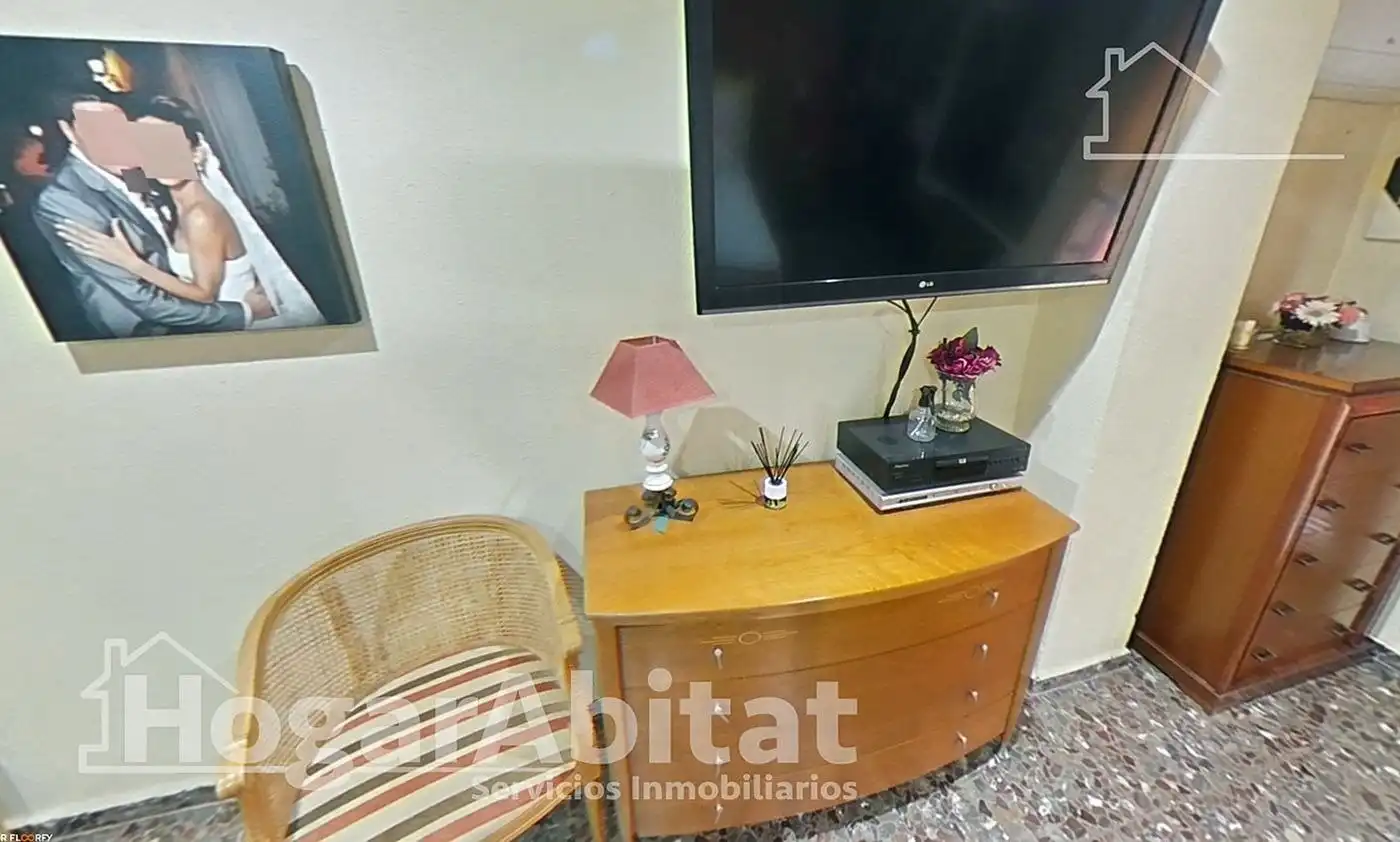Bedroom of Attic for sale in Mislata  with Air Conditioner, Heating and Terrace
