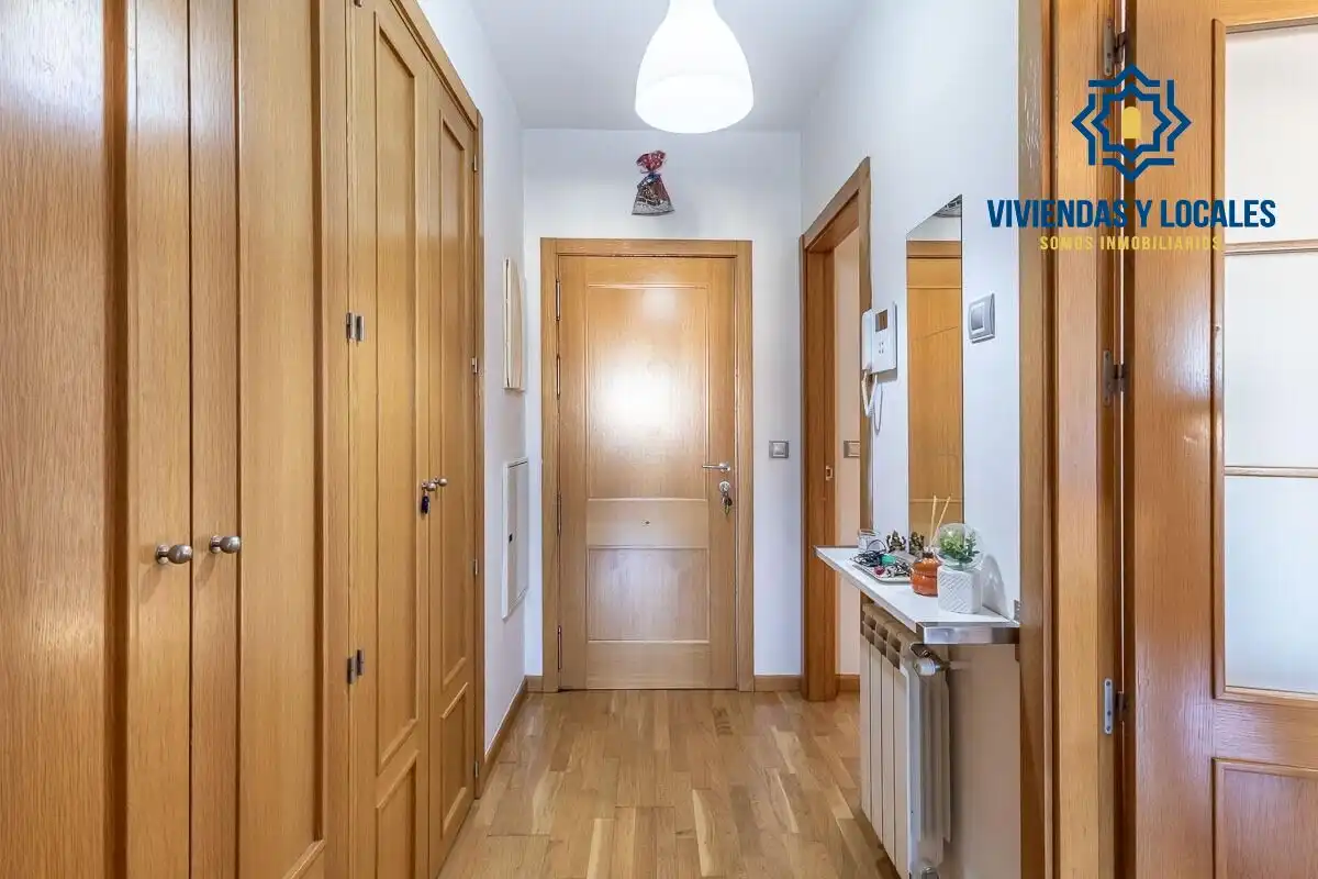 Penthouse mit Pool zum Verkauf in Avenida DE LA ILUSTRACION, imagen 24