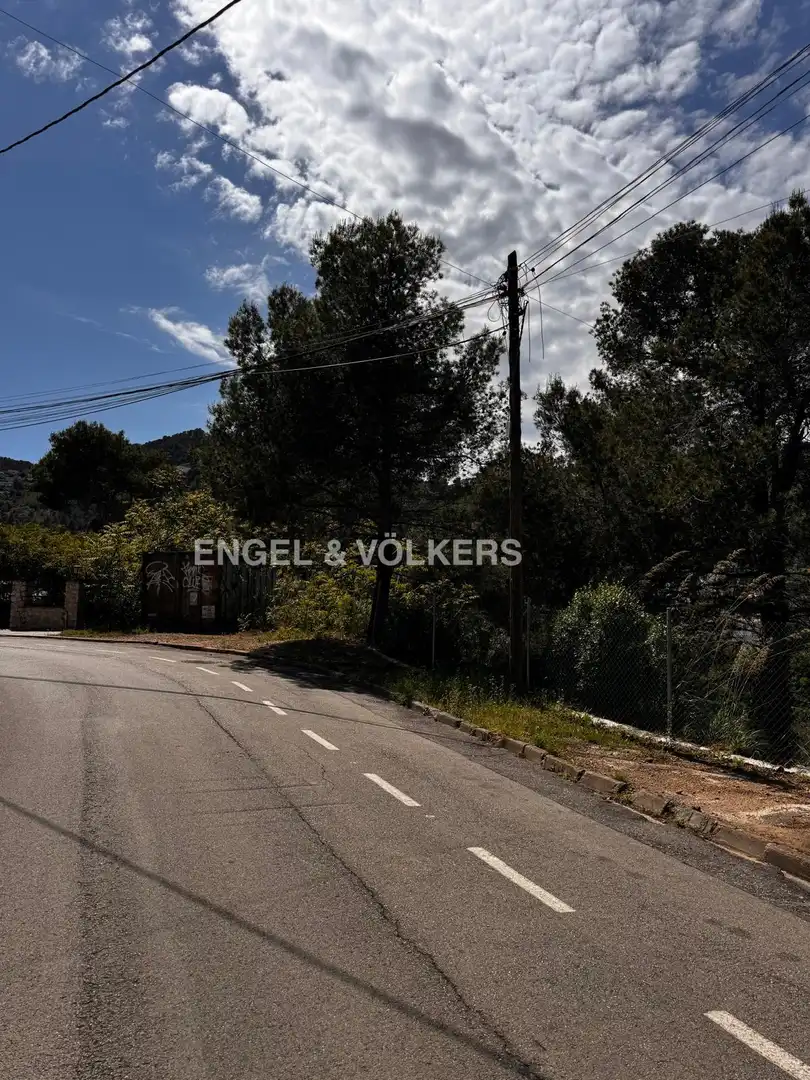 Terreny residencial en venda a Vallirana, imagen 4