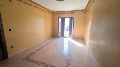Piso en venta en Castellar, 3 dormitorios., image 2
