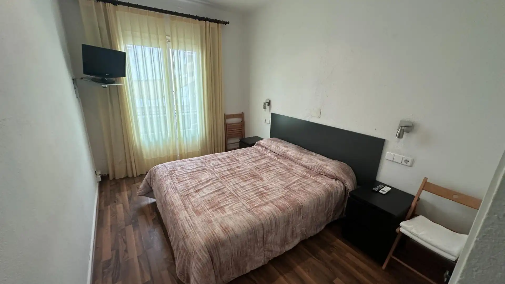 Schlafzimmer von Gebäude zum Verkauf in L'Estartit