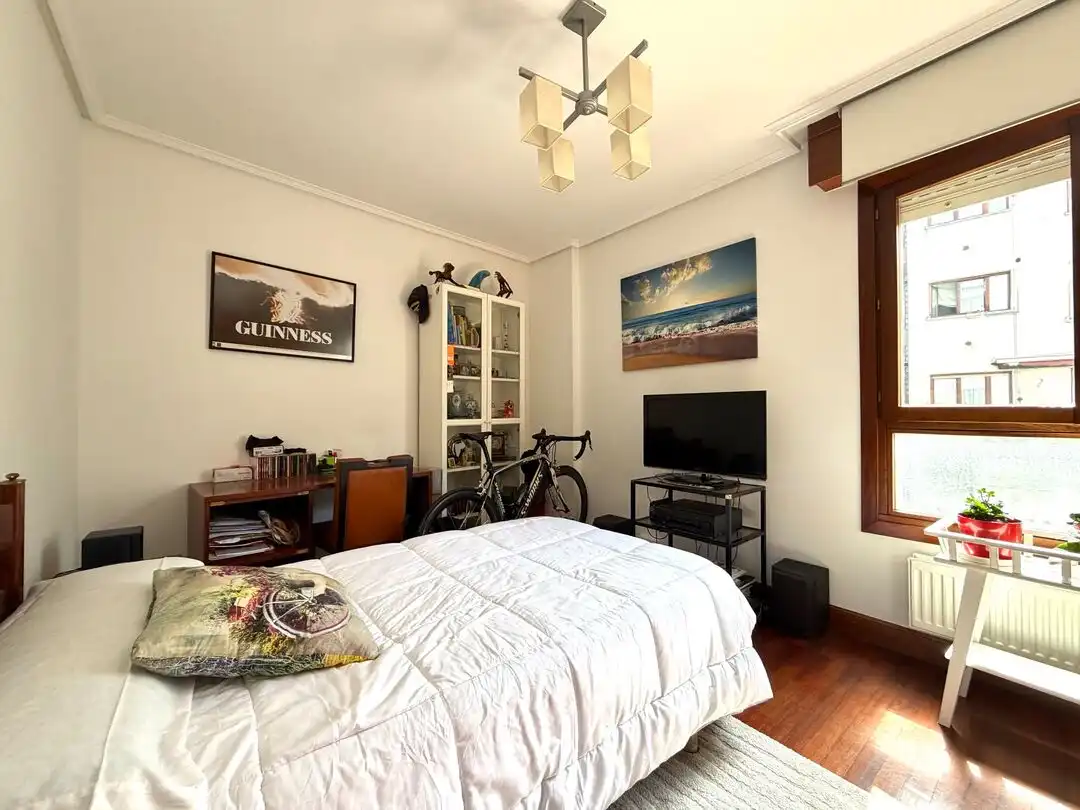 Habitación de Piso en venta en Sopela con Calefacción y Trastero