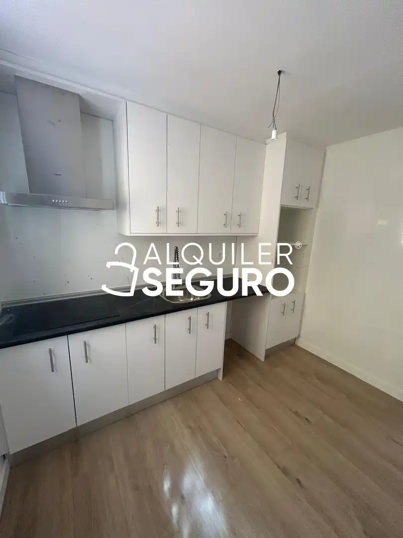 Cocina de Piso de alquiler en Cenes de la Vega con Terraza