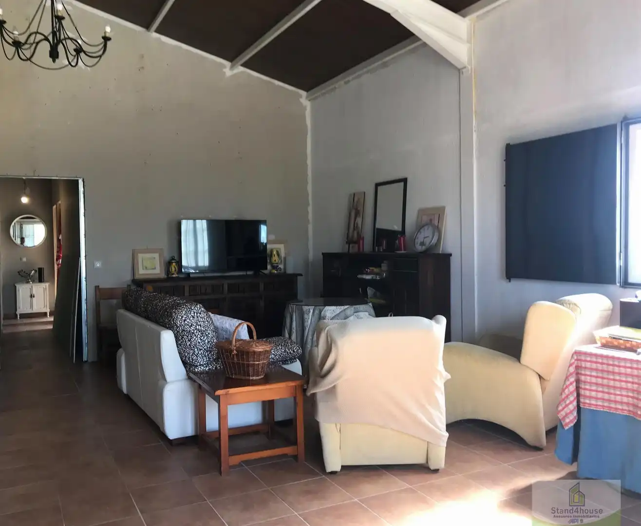 Sala d'estar de Finca rústica en venda en Rociana del Condado amb Terrassa i Traster