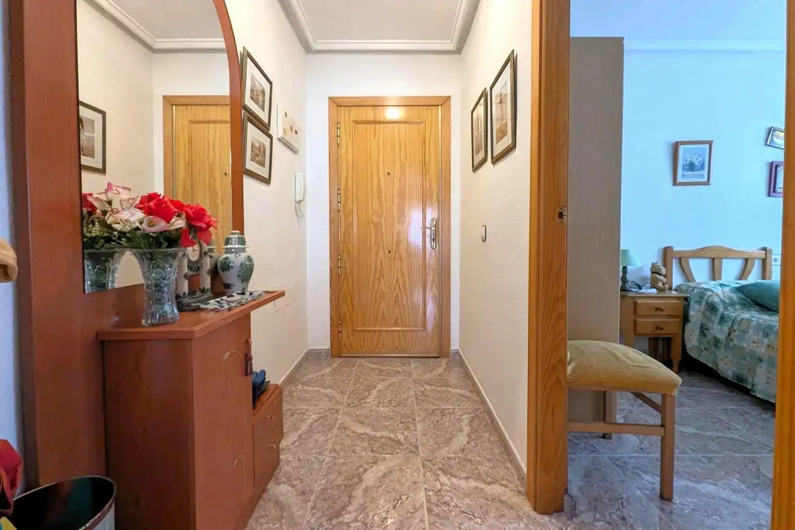 Apartamento con terraza en venta en Avenida Av. de Pinoso 12, imagen 15