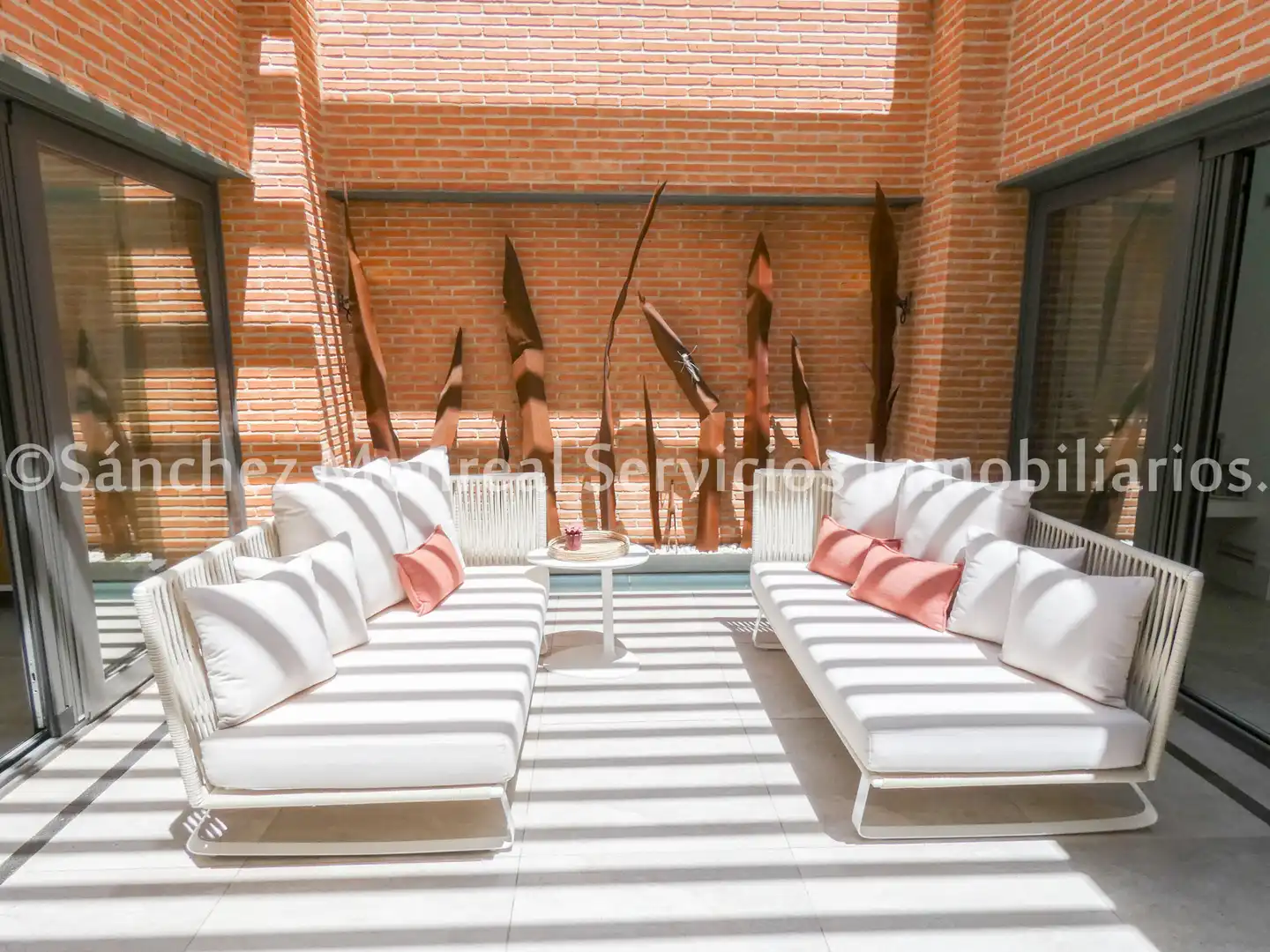 Terraza de Casa o chalet en venta en Alcázar de San Juan con Aire acondicionado, Calefacción y Jardín privado