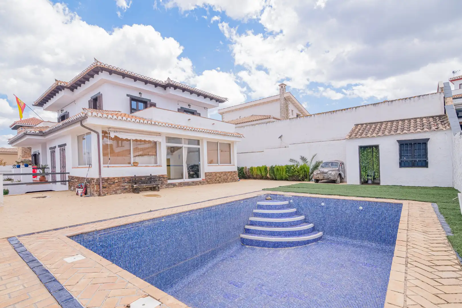 Piscina de Casa o xalet de lloguer en Las Gabias amb Aire condicionat, Calefacció i Terrassa