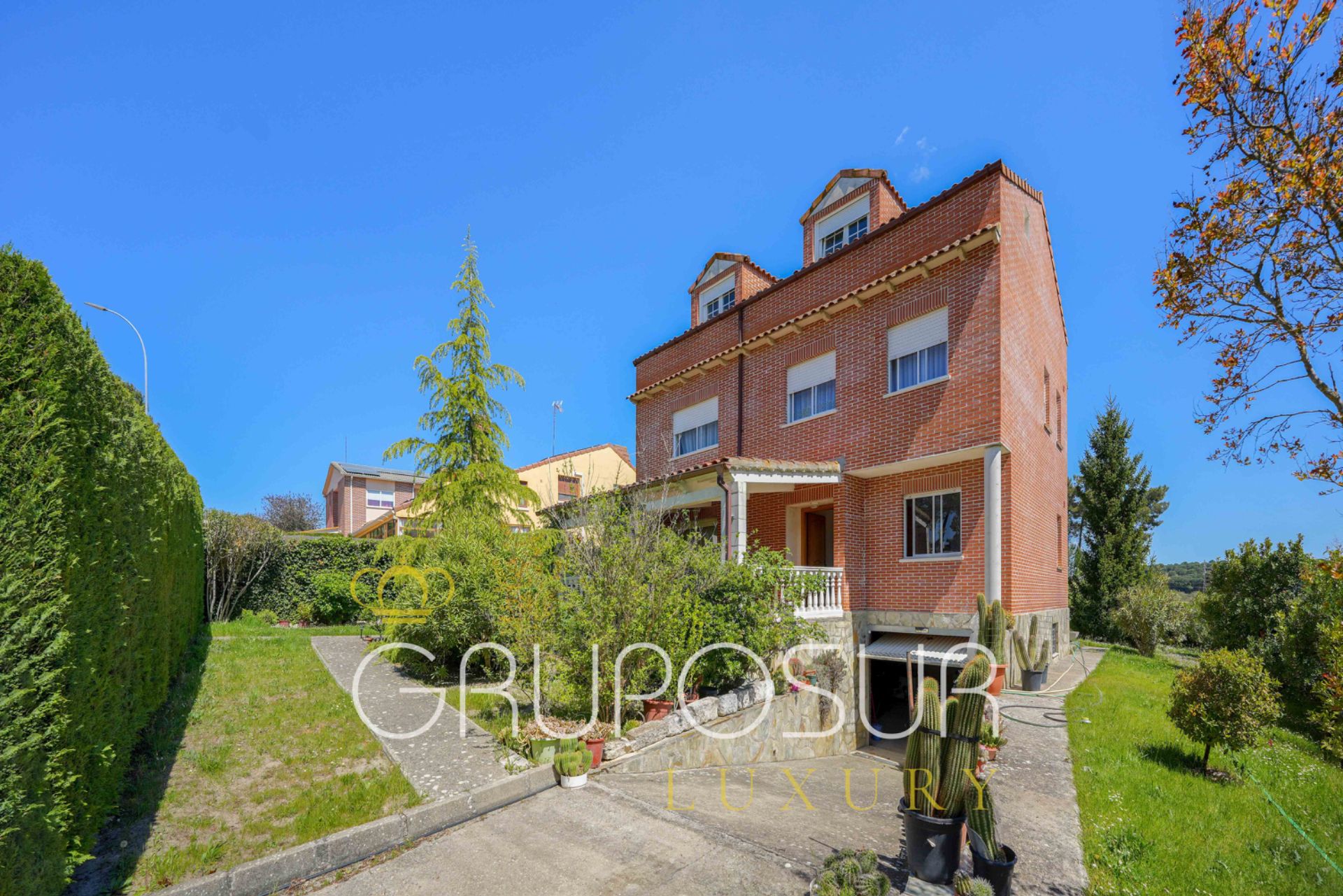 Exterior view of House or chalet for sale in Boecillo  with Private garden and Terrace