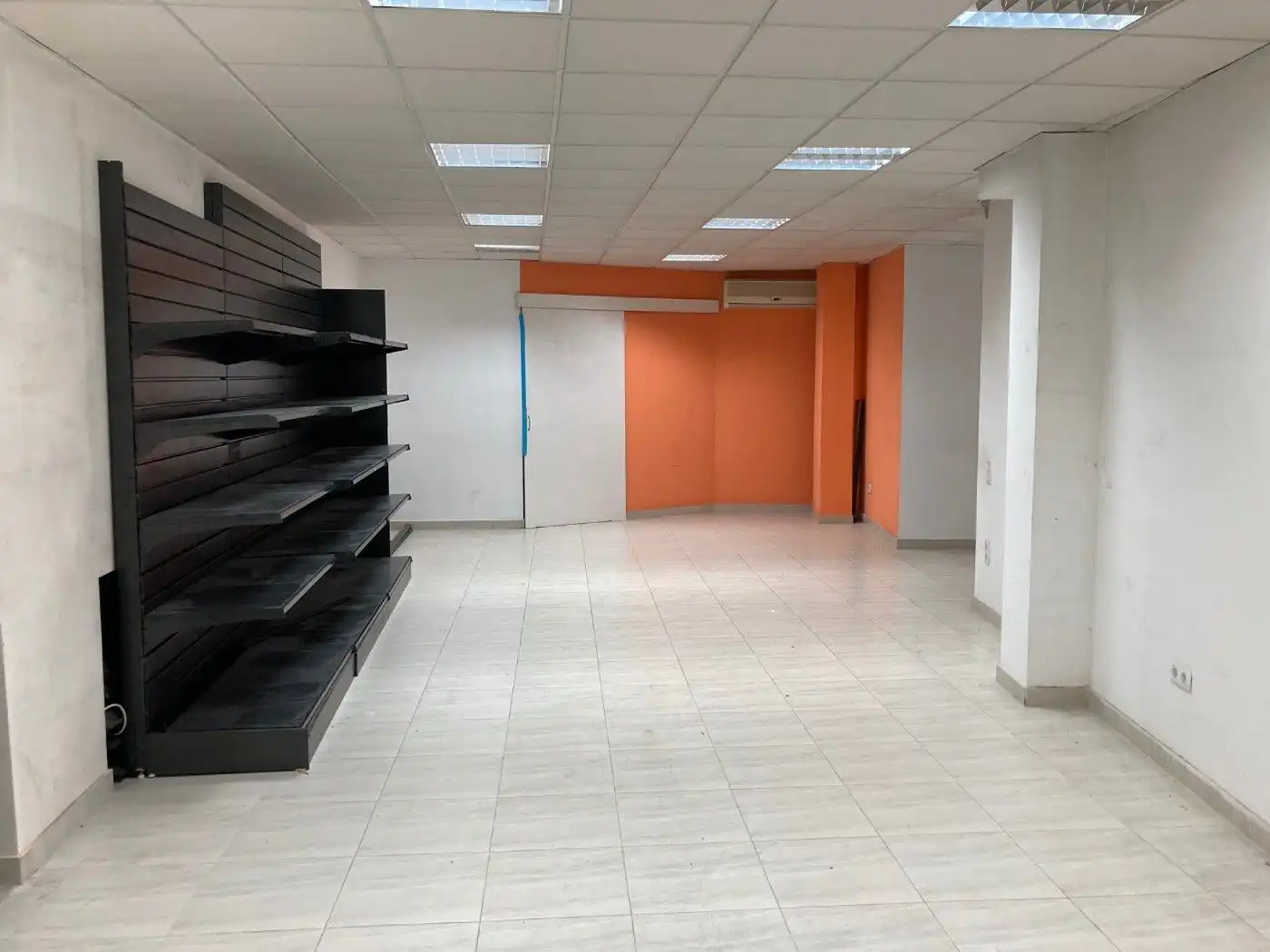 Commercial properties for rent in Igualada  with Air Conditioner