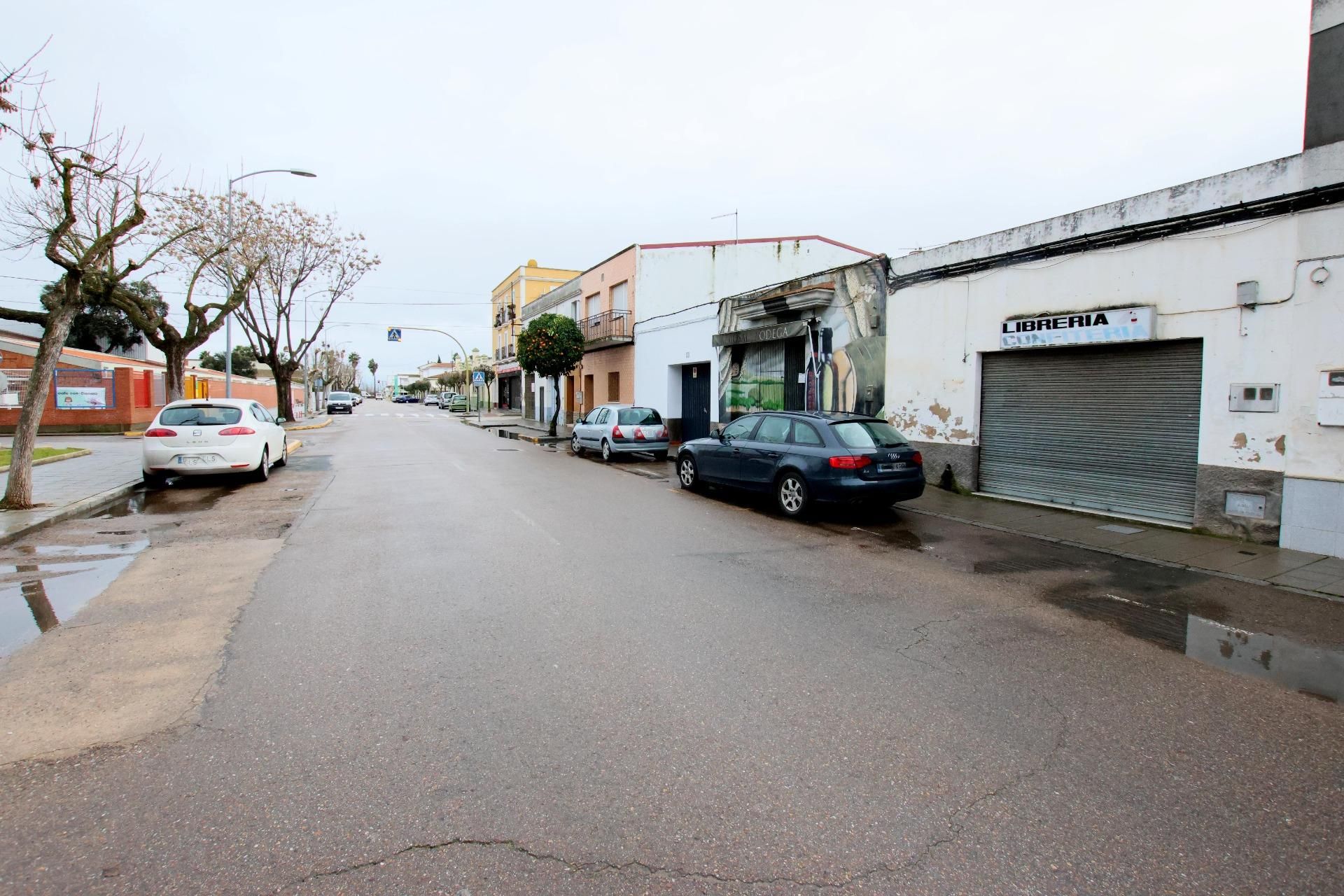 Exterior view of Premises for sale in Montijo