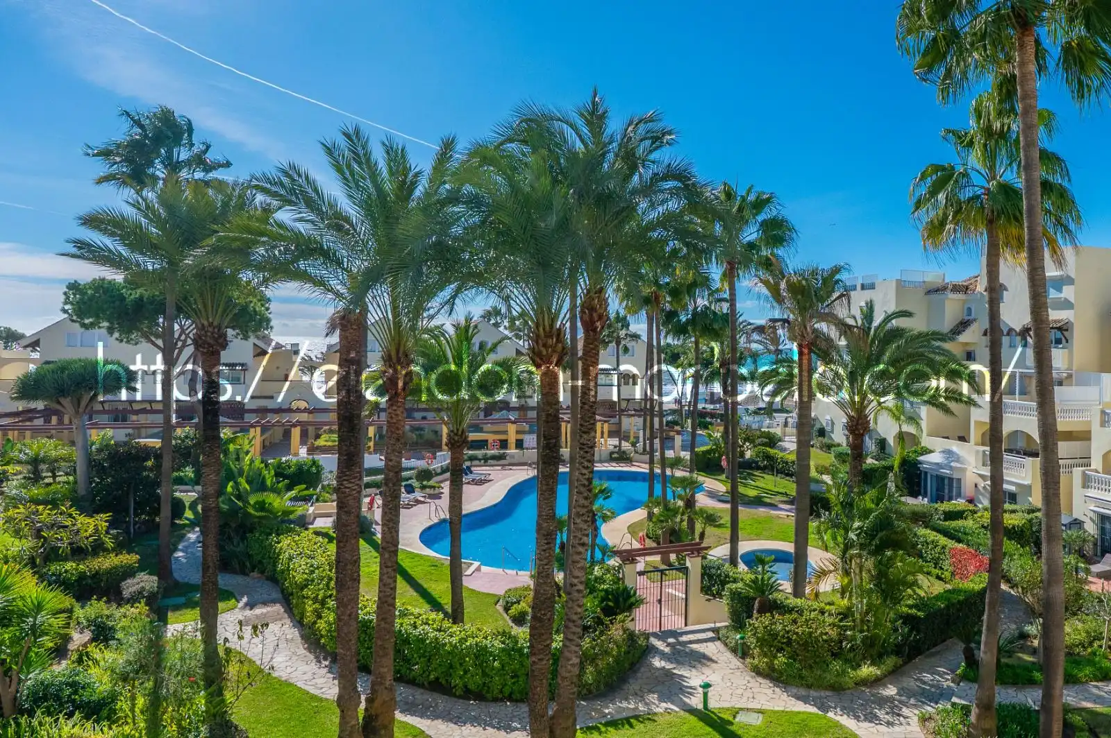 Garden of Apartments for sale in Marbella  with Air Conditioner, Heating and Terrace