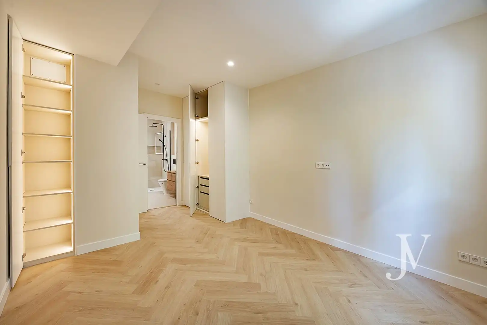 Wohnung zum Verkauf in Madrid mit Heizung