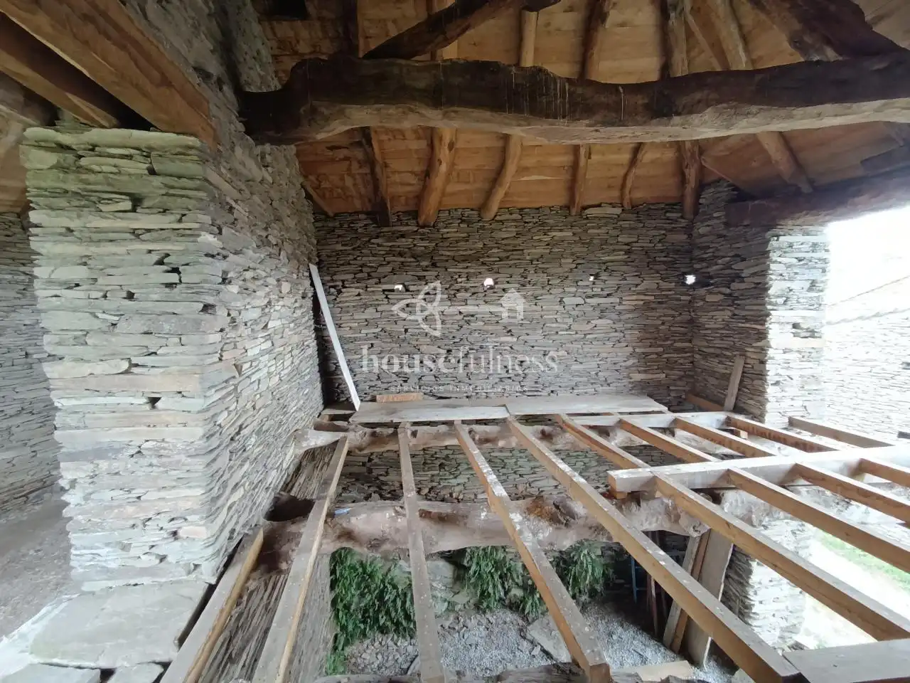 Finca rústica en venta en Lugo con Calefacción y Jardín privado
