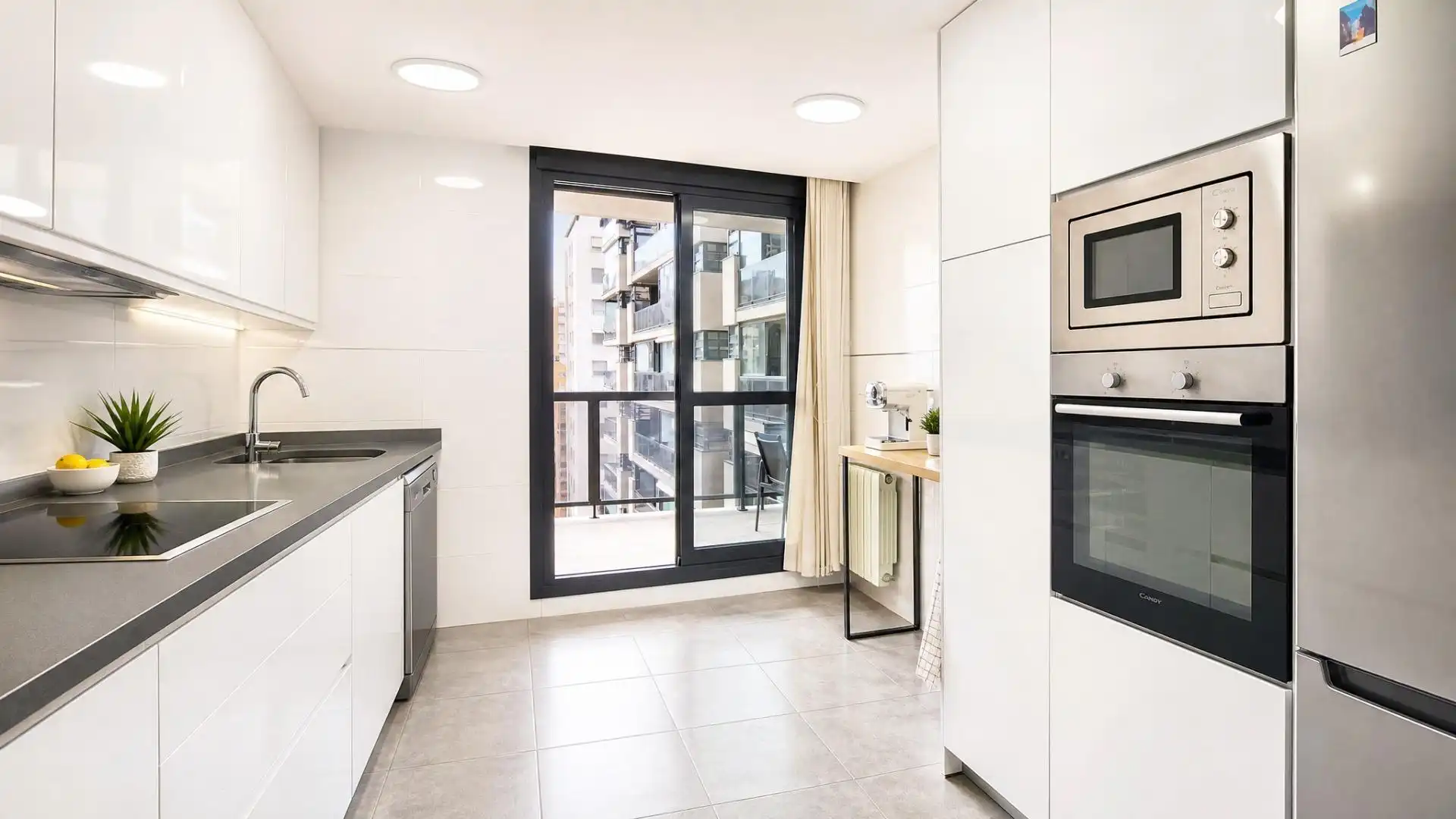 Kitchen of Apartments for sale in Alicante / Alacant  with Air Conditioner, Heating and Terrace