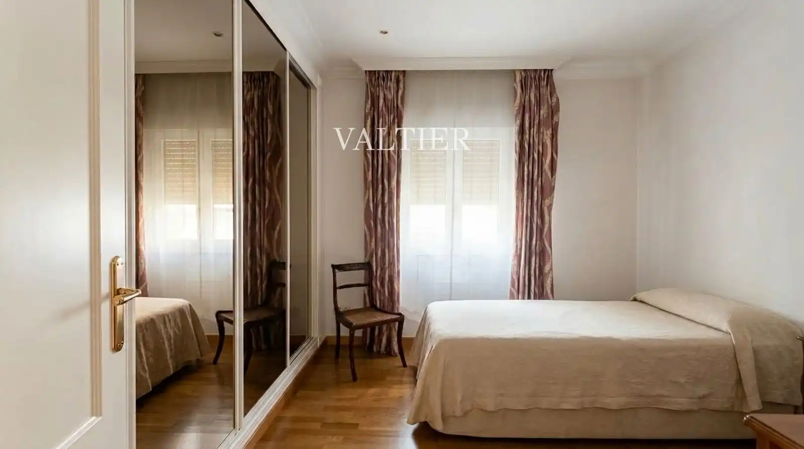 Schlafzimmer von Wohnung zur Miete in Madrid mit Klimaanlage
