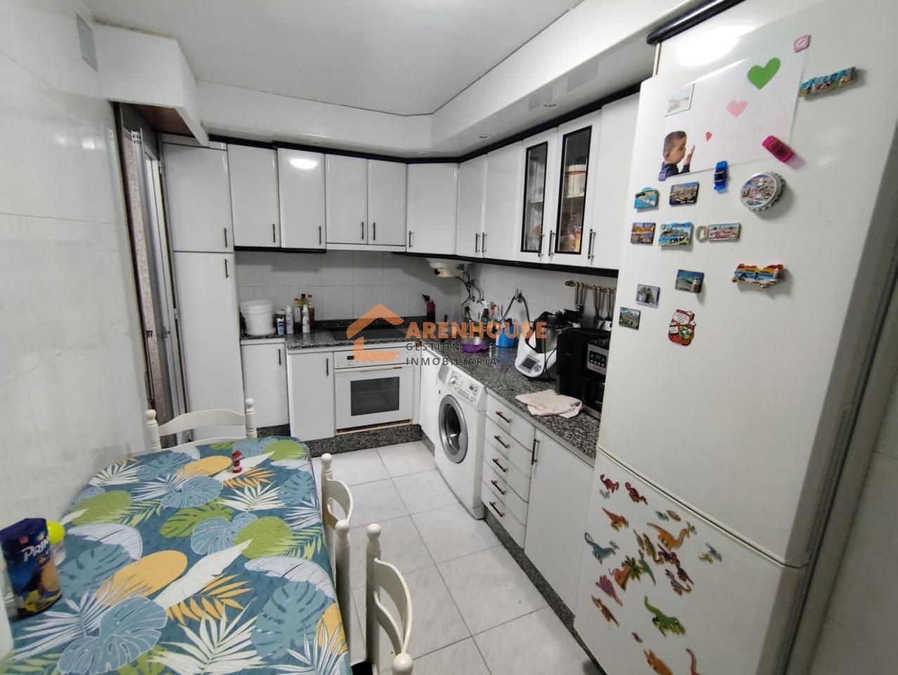 Kitchen of Flat for sale in Ourense Capital   with Heating, Storage room and Balcony