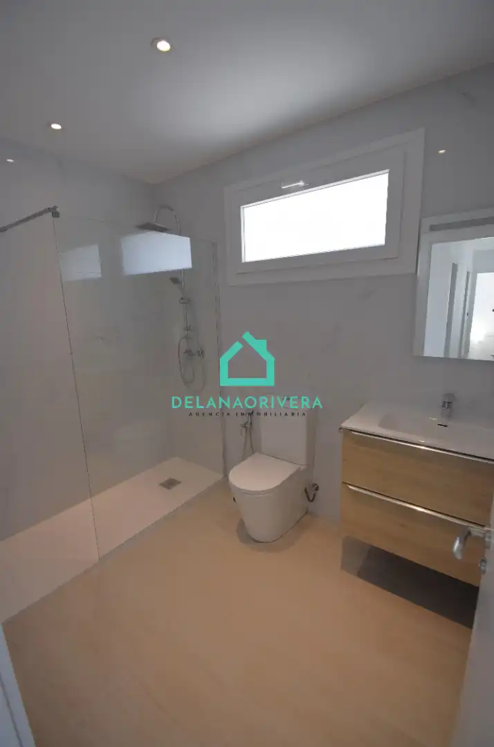 Bathroom of Houses for sale in Pozo de Guadalajara  with Heating, Private garden and Furnished