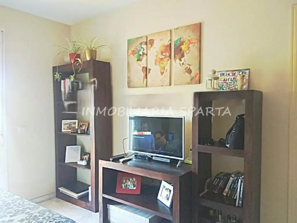 Wohnung zur Miete in Avenida Clara Campoamor, Barrio Alto