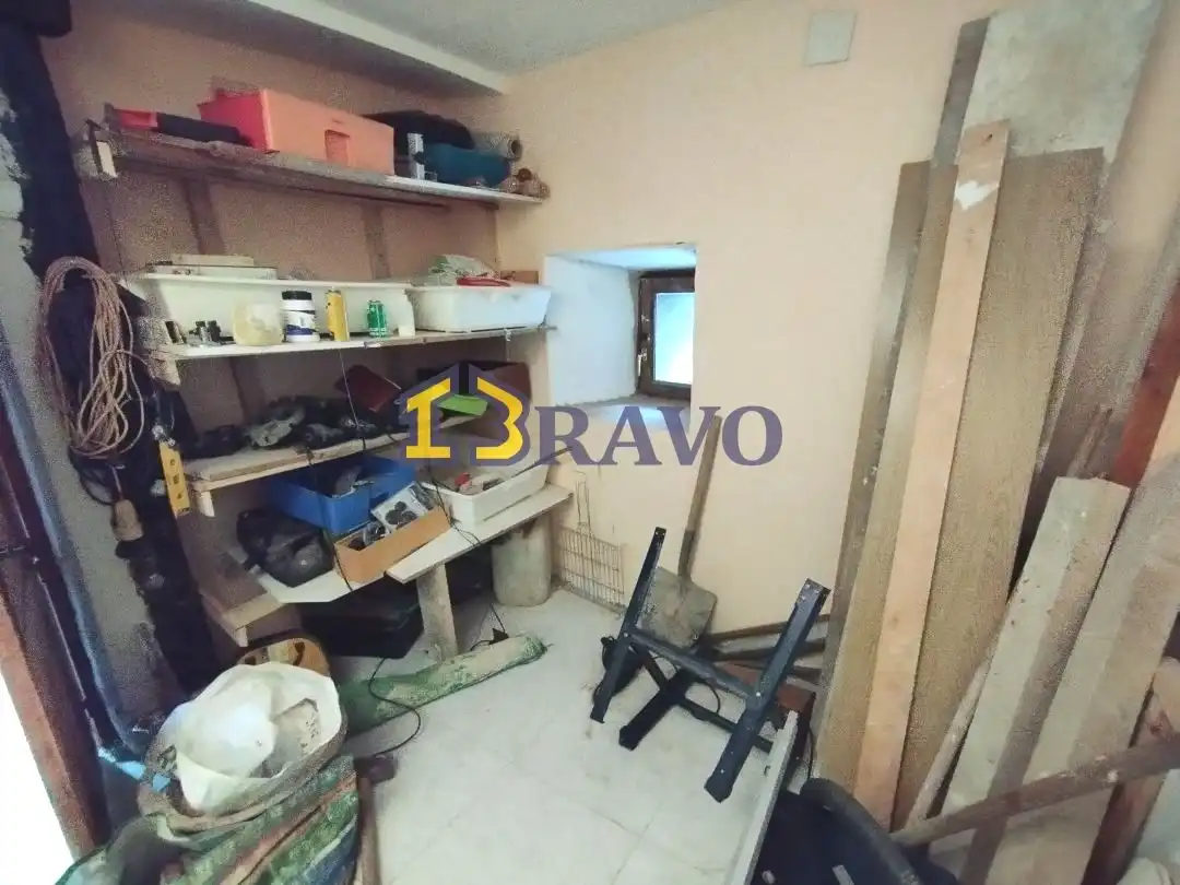 Houses for sale in Medina de Pomar, Burgos
