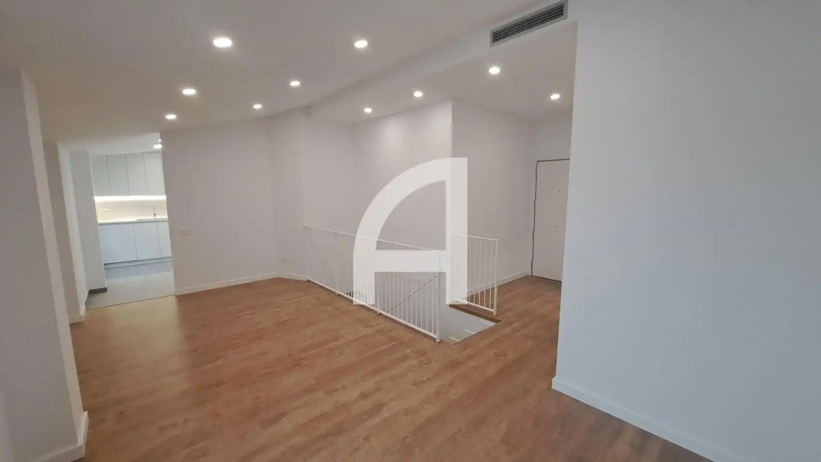 Duplexes for sale in Terrassa  with Air Conditioner, Heating and Terrace