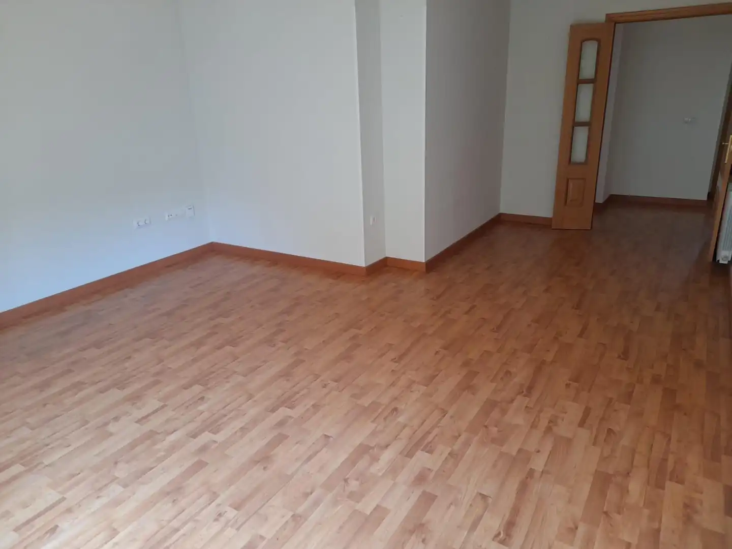 Wohnung zum Verkauf in Cáceres mit Heizung, Terrasse und Abstellraum