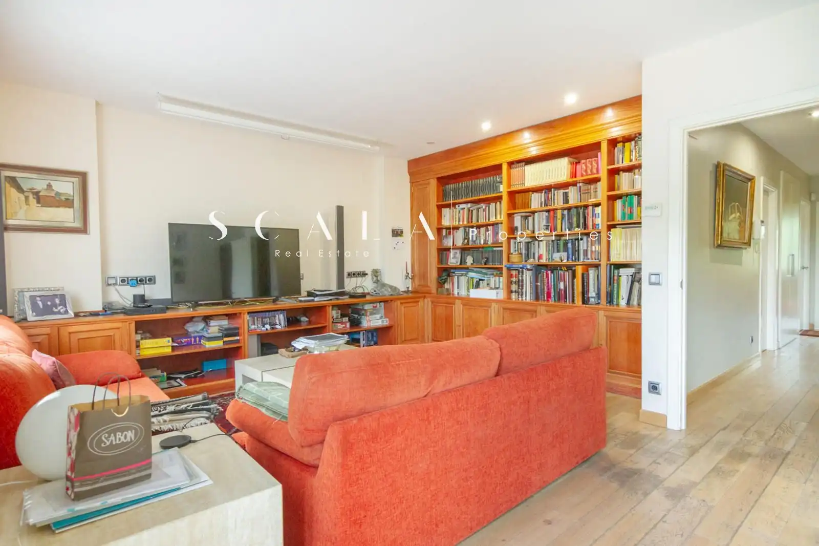 Houses for rent in SAXIFRAGA, Castilla