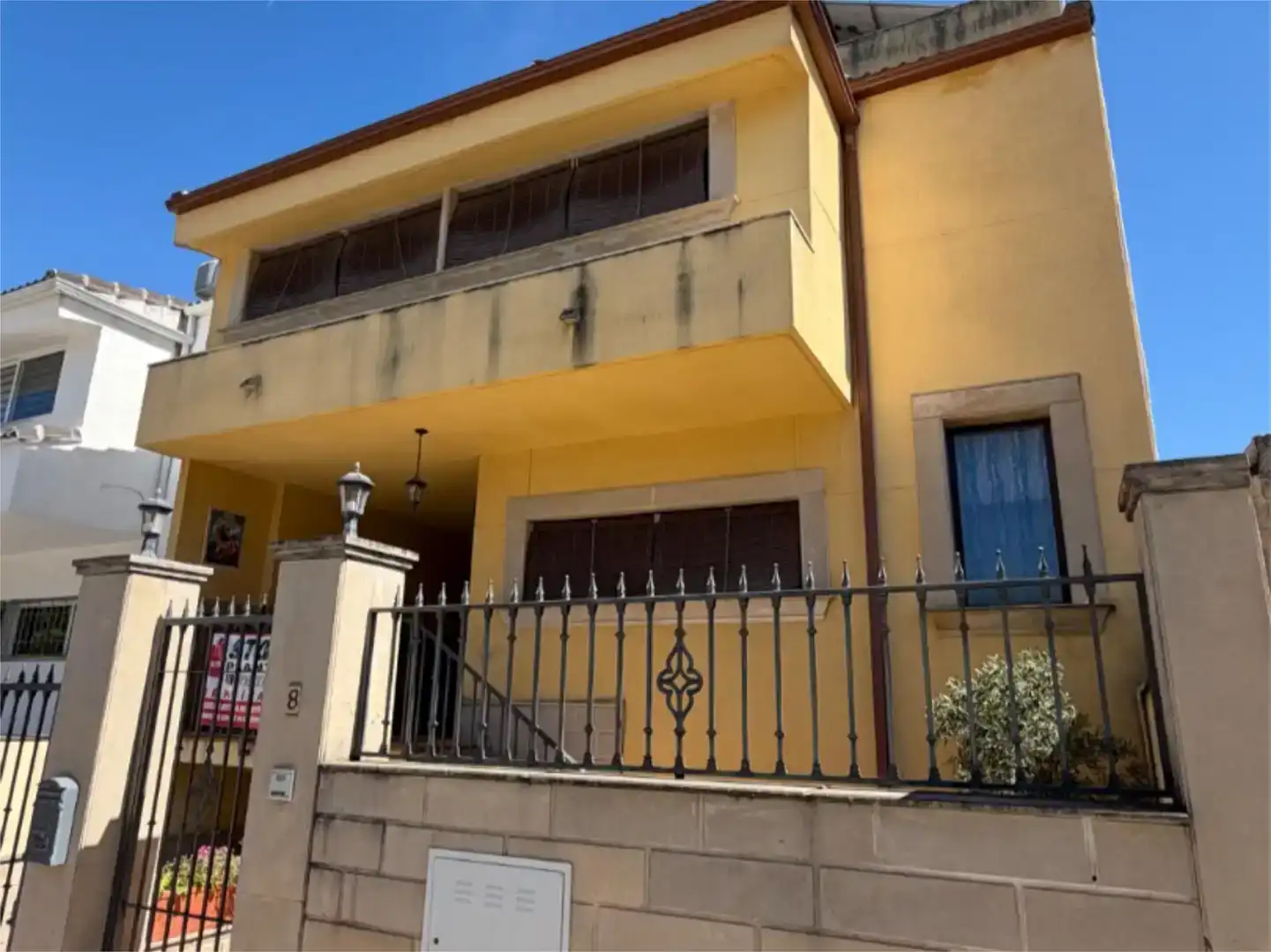 Vista exterior de Piso en venta en Mengíbar con Aire acondicionado, Trastero y Balcón