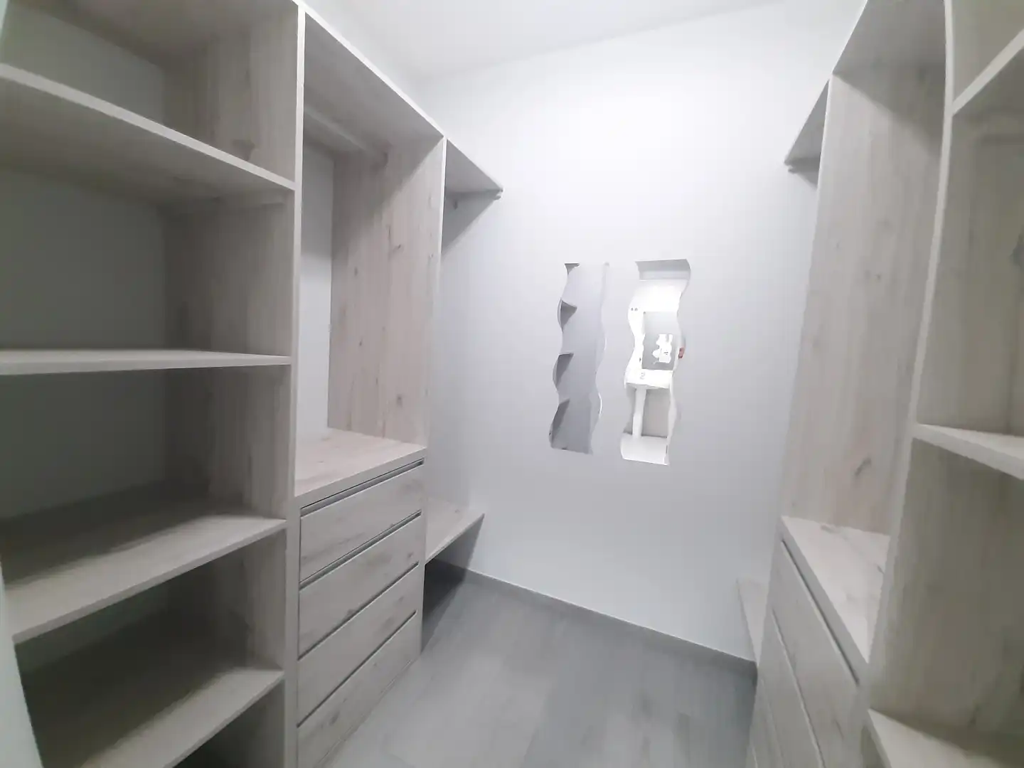 Wohnung zur Miete in La Rinconada mit Klimaanlage, Heizung und Terrasse