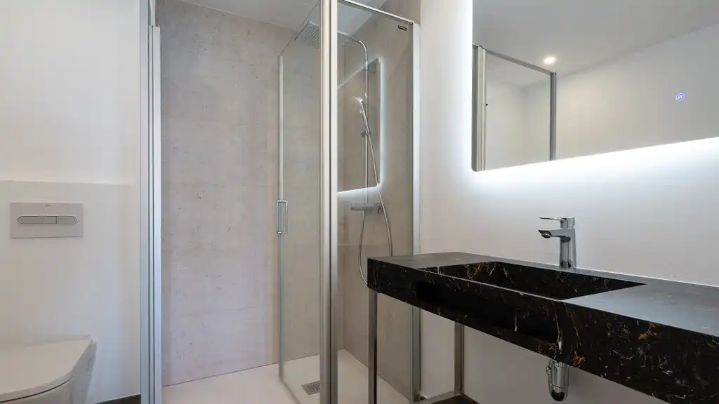 Baño de Apartamento en venta en Calvià con Aire acondicionado, Terraza y Amueblado